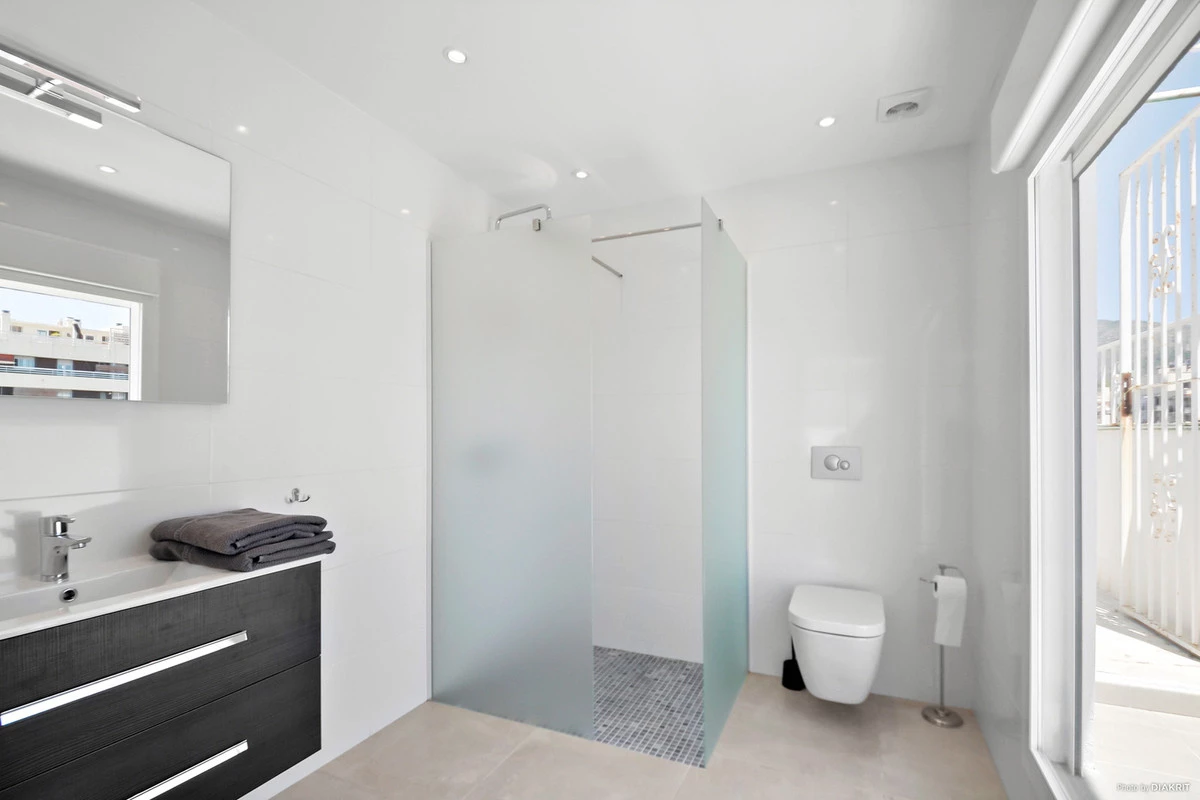 7-aa4cc561180b369757c0bb4af9886cd3