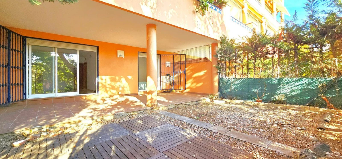 2-5bd7b9d04b45e33852eaf0ec6670150d