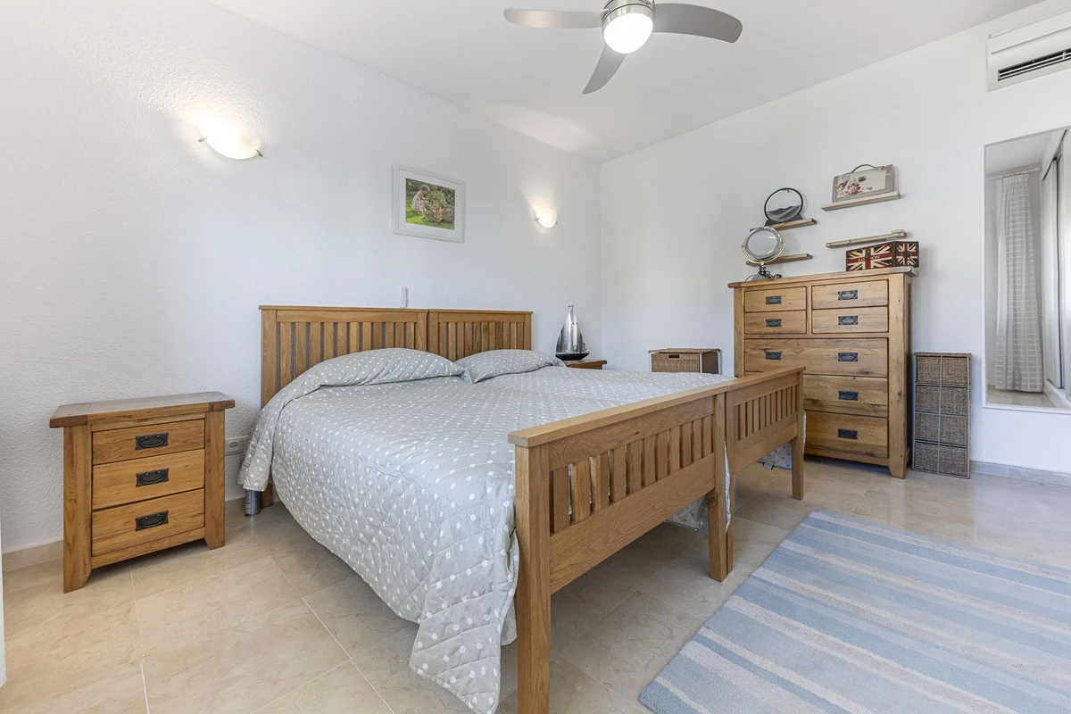 4-c23c0f86247804fa50226aecd8b0b2c8