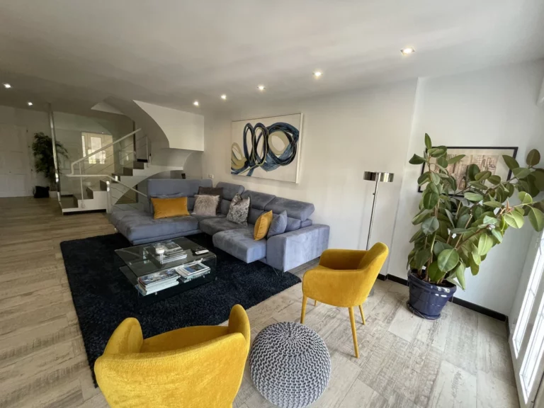 R5062168 | Townhouse in Nueva Andalucía – € 680,000 – 2 beds, 3 baths