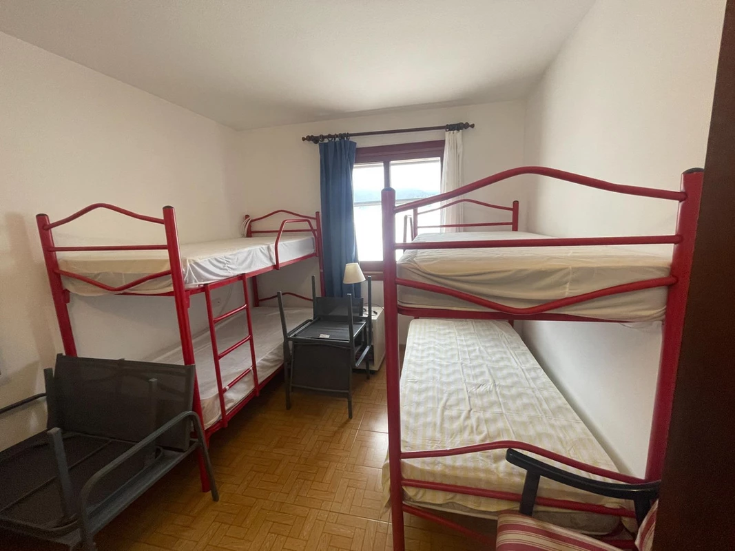 8-e64a9055bba3e77ac8aca3b893cdf826