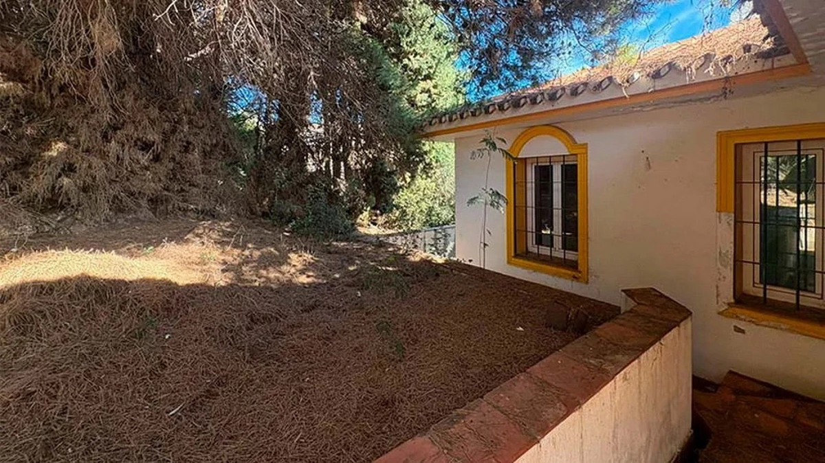 2-5bd7b9d04b45e33852eaf0ec6670150d