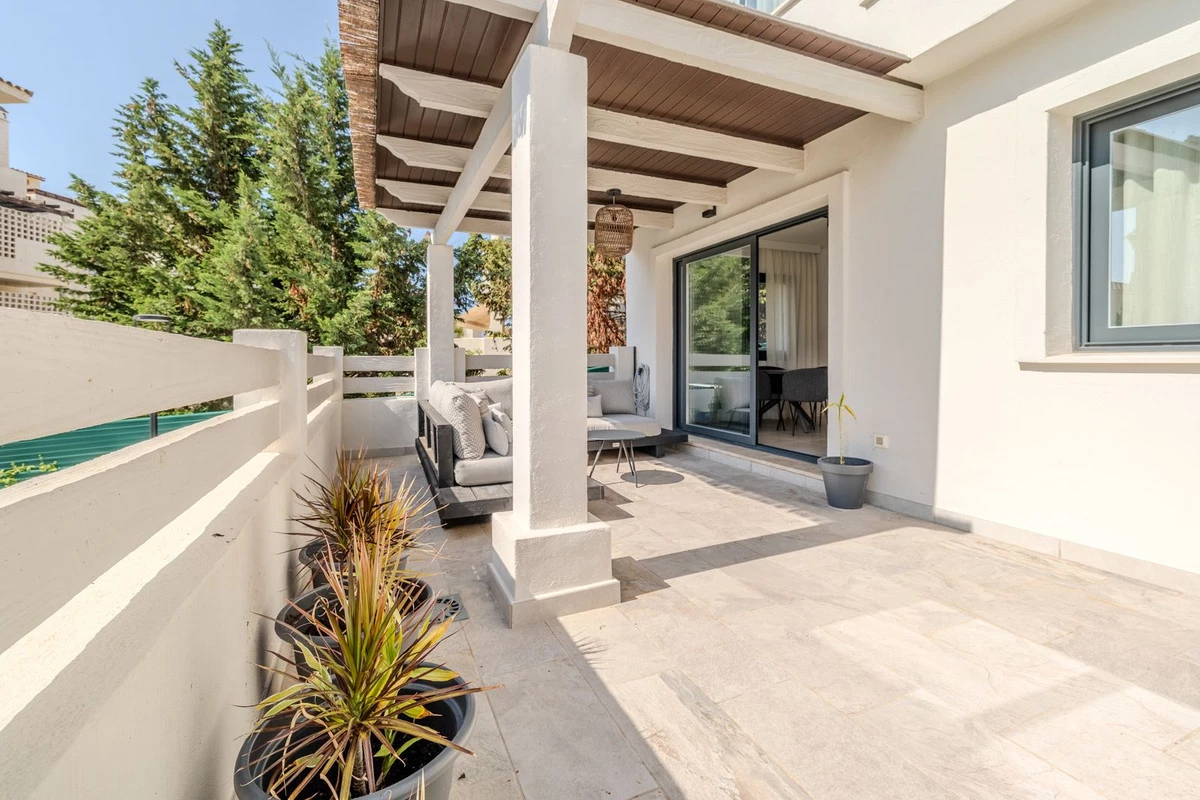 8-e64a9055bba3e77ac8aca3b893cdf826