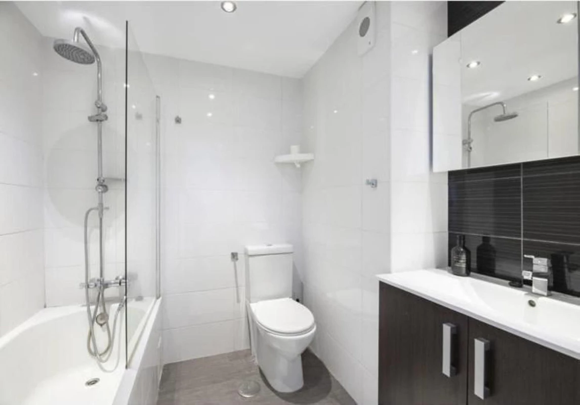 7-aa4cc561180b369757c0bb4af9886cd3