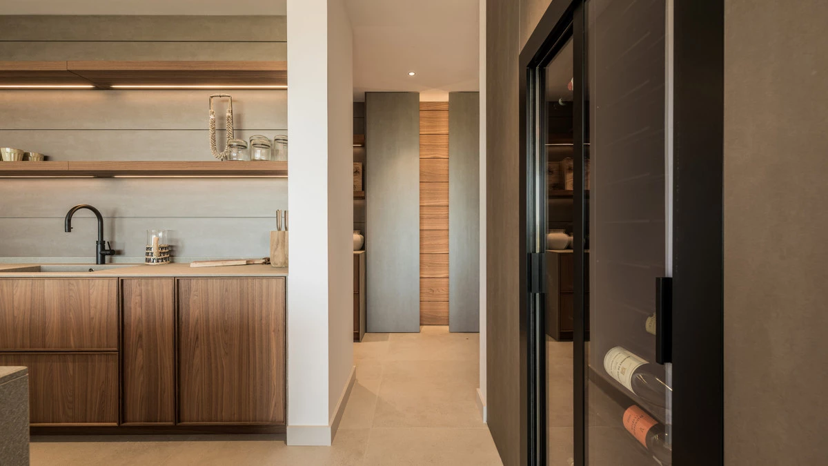 9-467d0cee5b725f3ef65f102a0c2e69c0