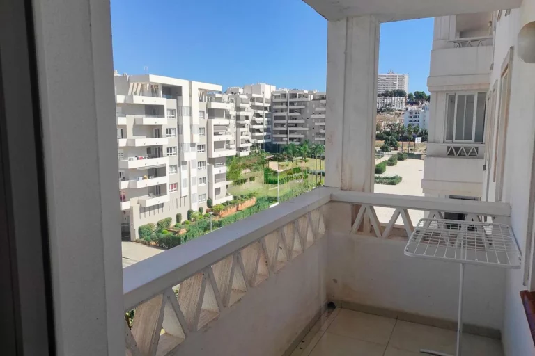 R5150938 | Middle Floor Apartment in Nueva Andalucía – € 375,000 – 3 beds, 2 baths