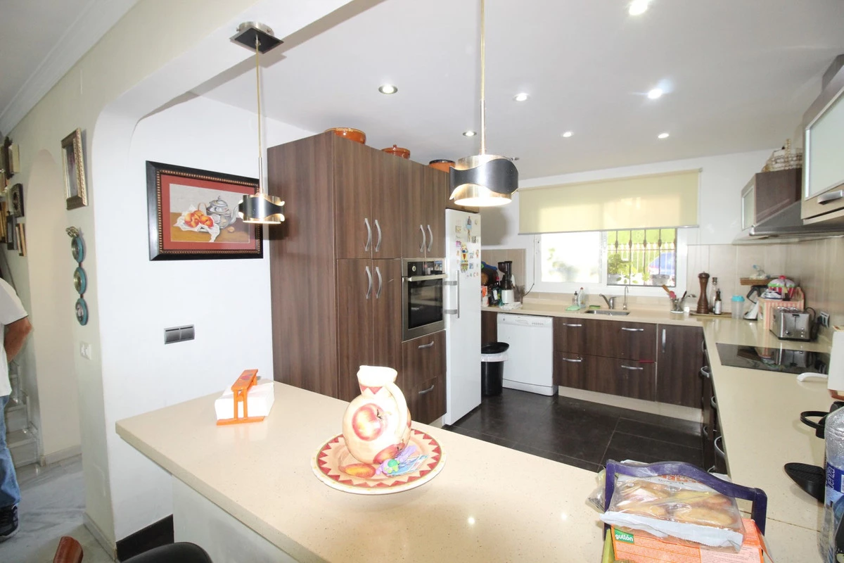 6-241328e1bcc9c0d8ce1222beb6c967a8