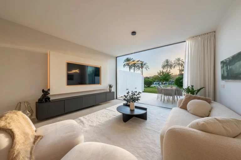 1-7980e48d732b6fc85c14b43b94d2aa54