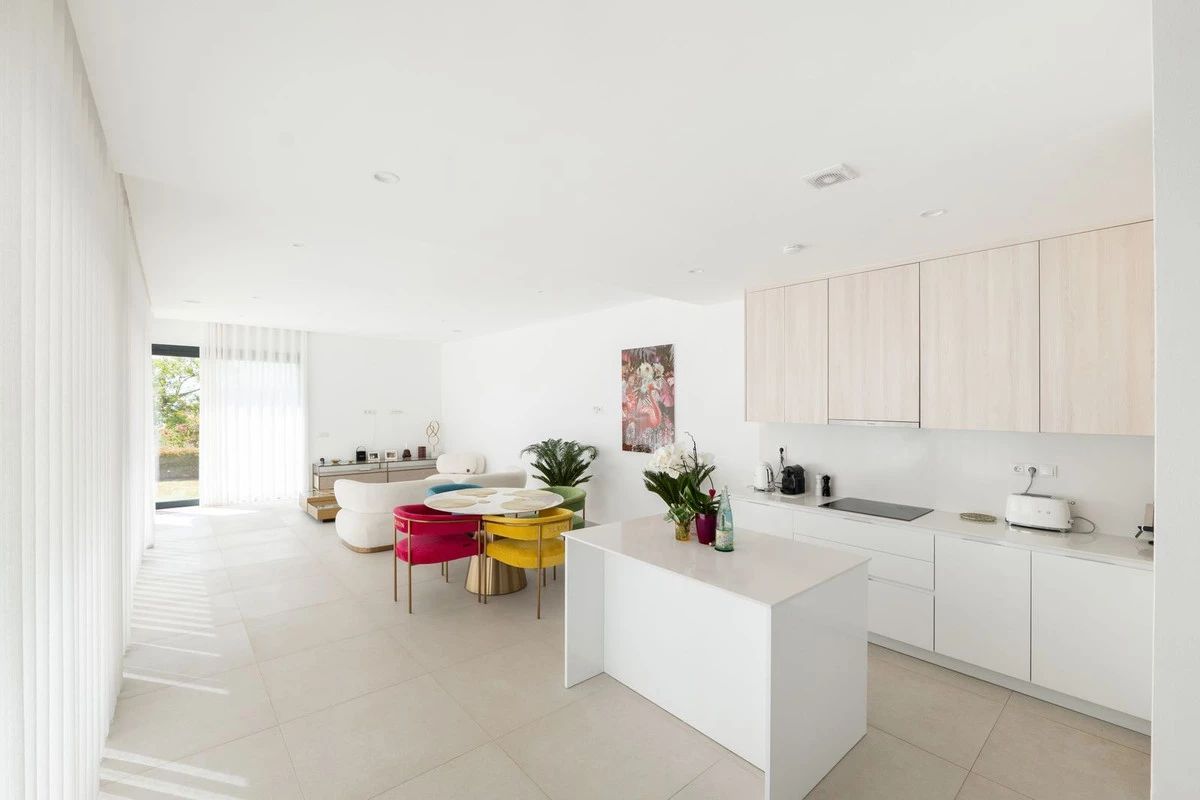 7-aa4cc561180b369757c0bb4af9886cd3