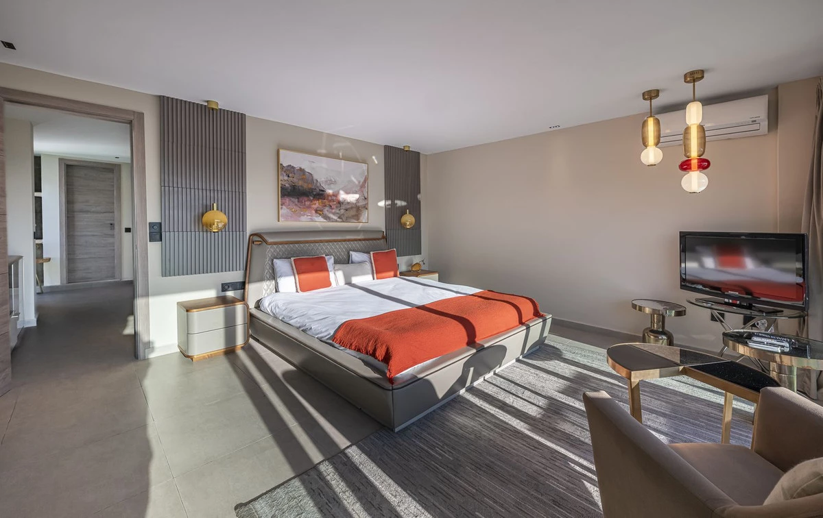 9-467d0cee5b725f3ef65f102a0c2e69c0