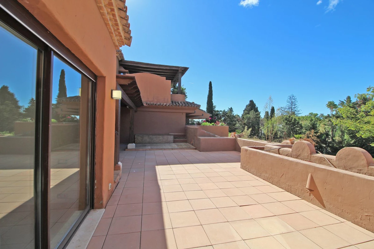 4-c23c0f86247804fa50226aecd8b0b2c8