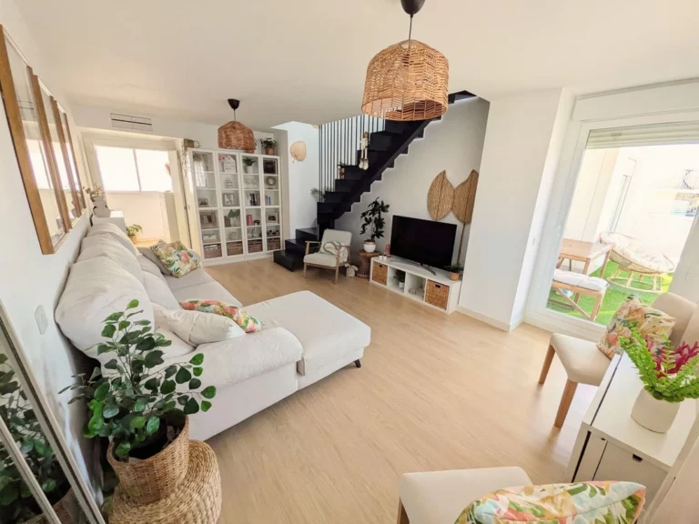 1-7980e48d732b6fc85c14b43b94d2aa54