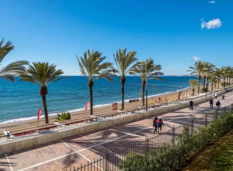 R5217631 | Middle Floor Apartment in Marbella – € 378,000 – 1 beds, 1 baths