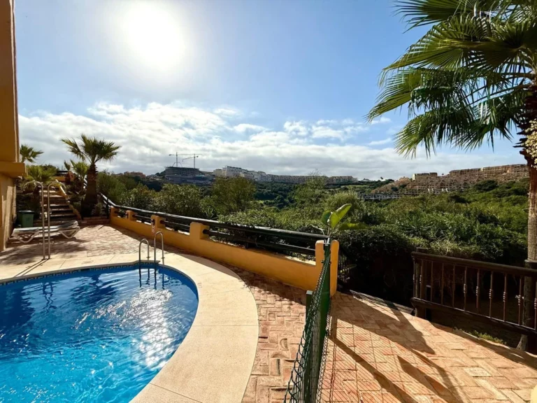 R5222188 | Ground Floor Apartment in Manilva – € 319,000 – 3 beds, 2 baths