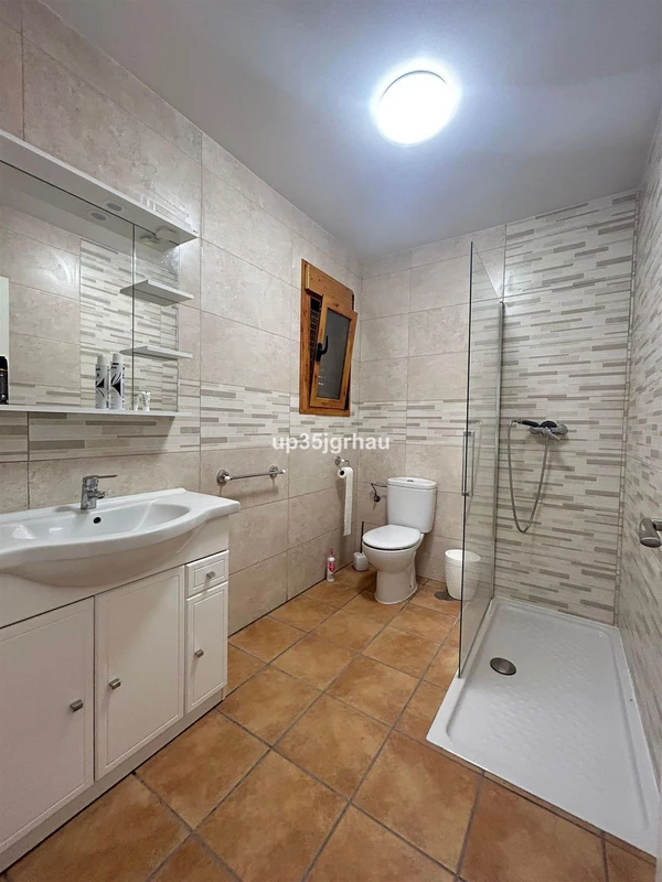 7-aa4cc561180b369757c0bb4af9886cd3