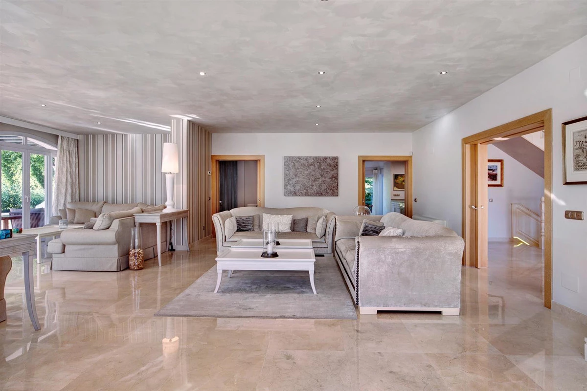 9-467d0cee5b725f3ef65f102a0c2e69c0