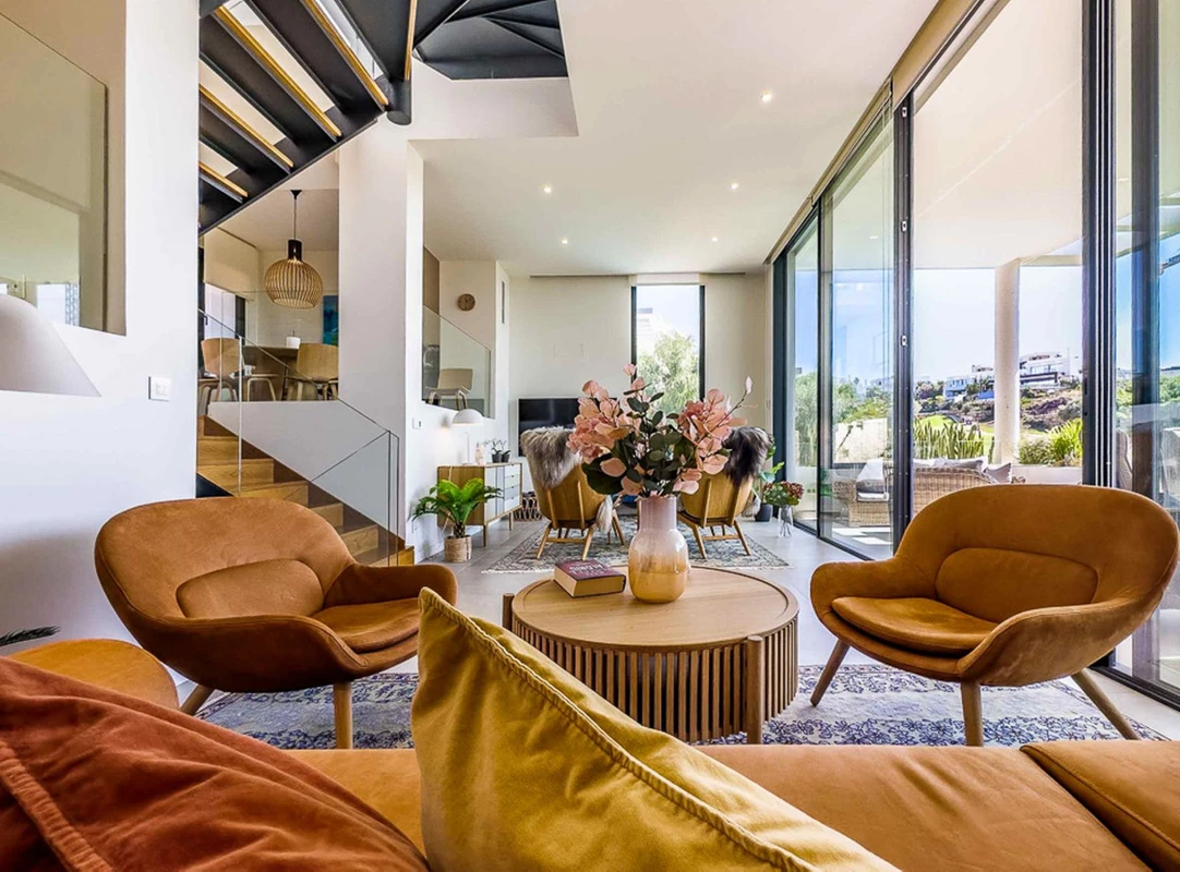 8-e64a9055bba3e77ac8aca3b893cdf826