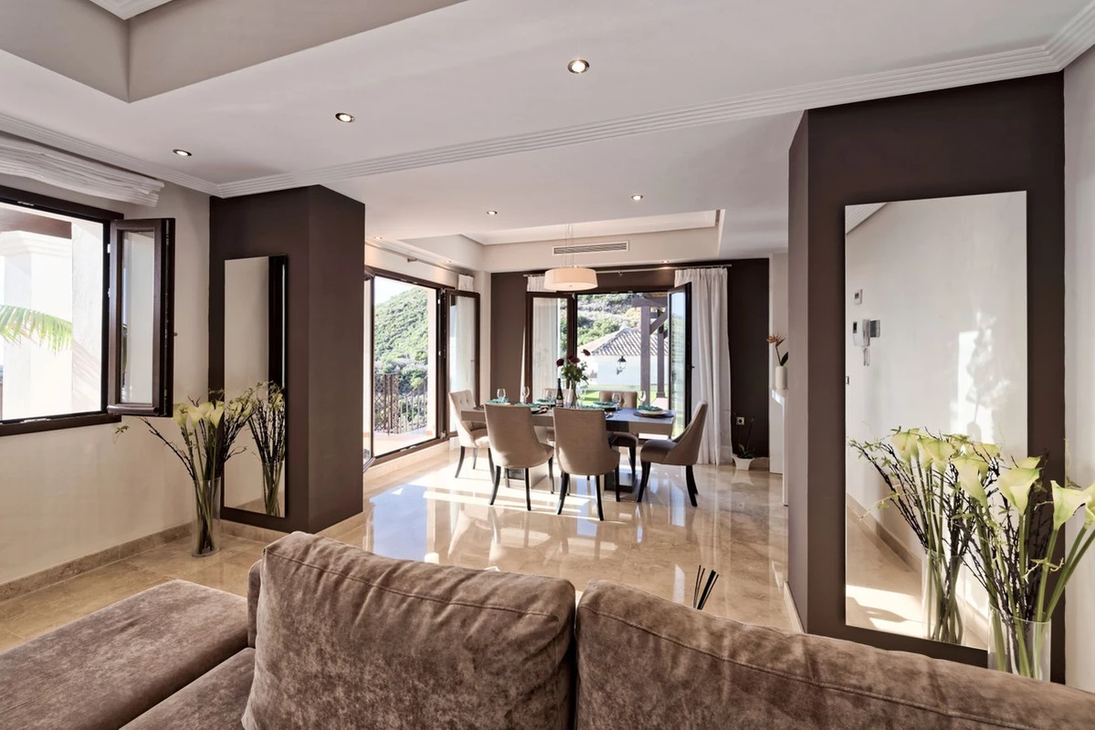 7-aa4cc561180b369757c0bb4af9886cd3