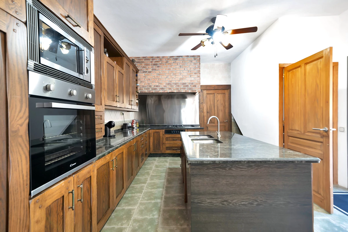 6-241328e1bcc9c0d8ce1222beb6c967a8