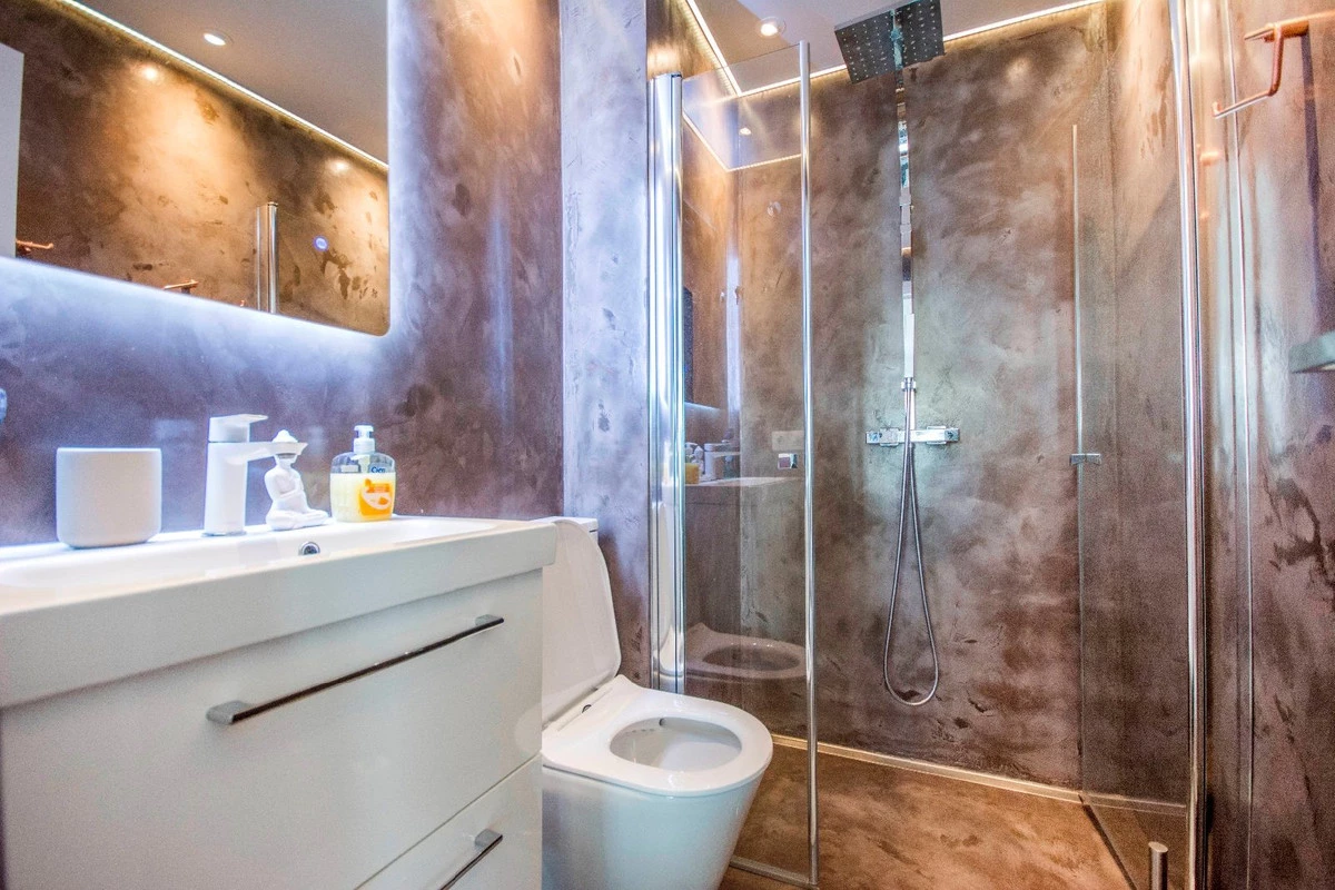 9-467d0cee5b725f3ef65f102a0c2e69c0