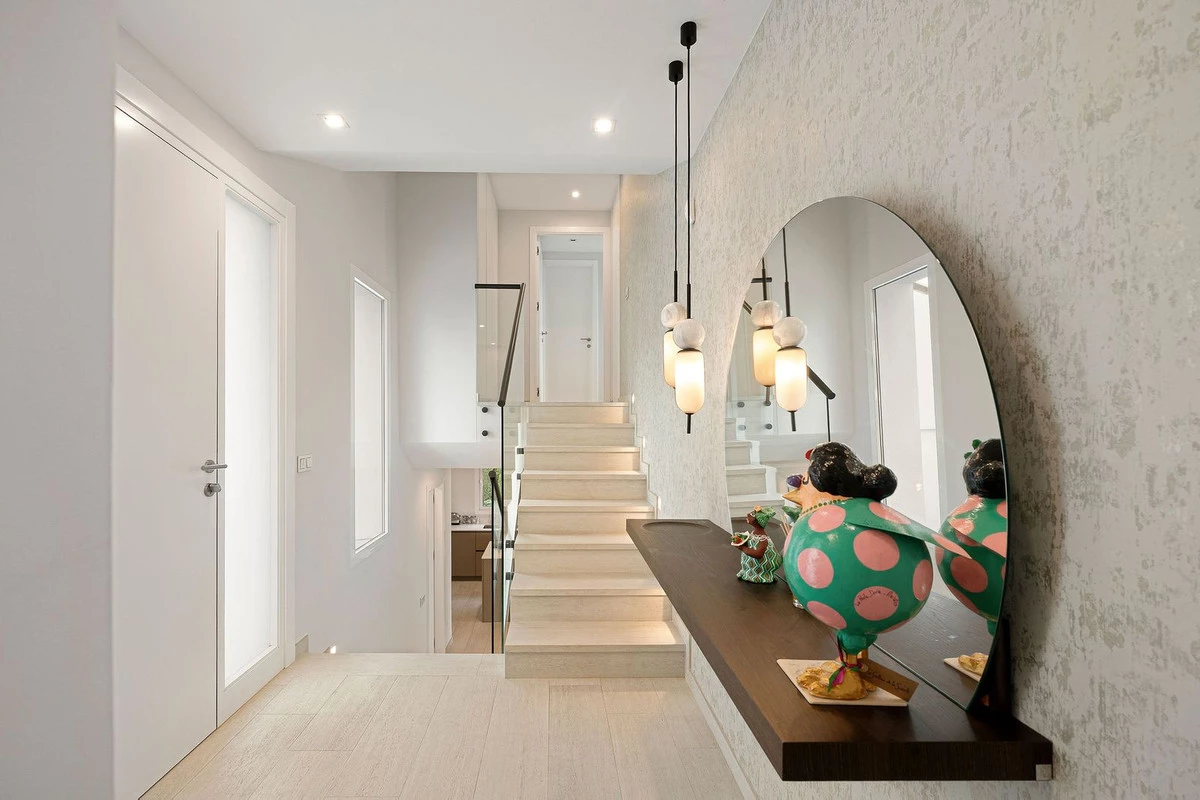 2-5bd7b9d04b45e33852eaf0ec6670150d