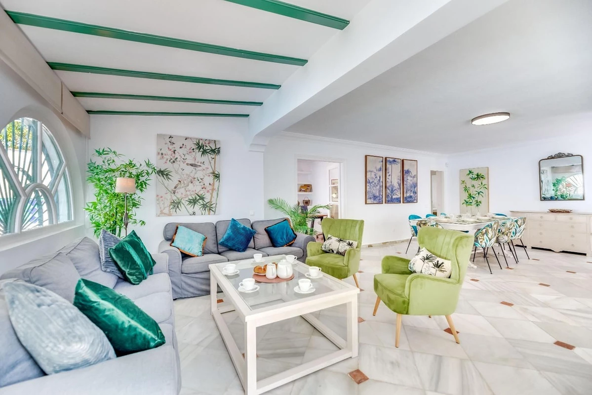 2-5bd7b9d04b45e33852eaf0ec6670150d