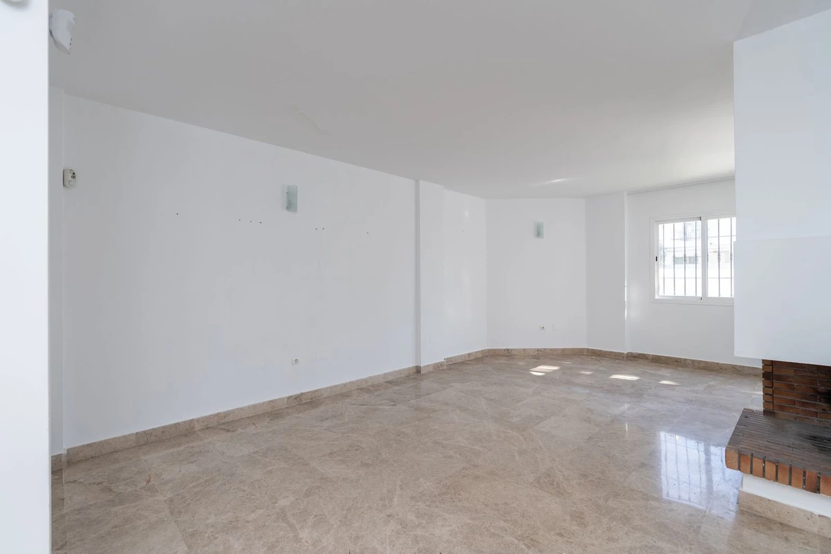 7-aa4cc561180b369757c0bb4af9886cd3