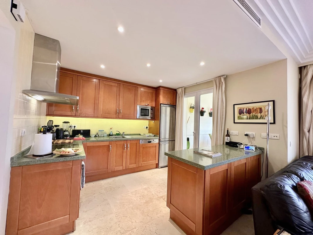 8-e64a9055bba3e77ac8aca3b893cdf826