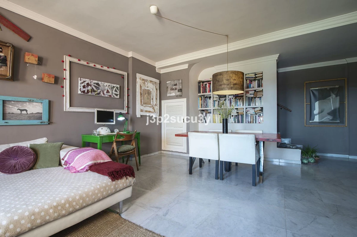 7-aa4cc561180b369757c0bb4af9886cd3