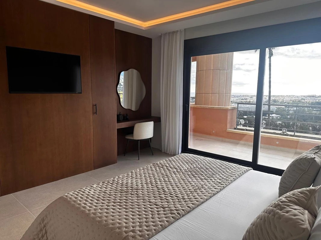 7-aa4cc561180b369757c0bb4af9886cd3