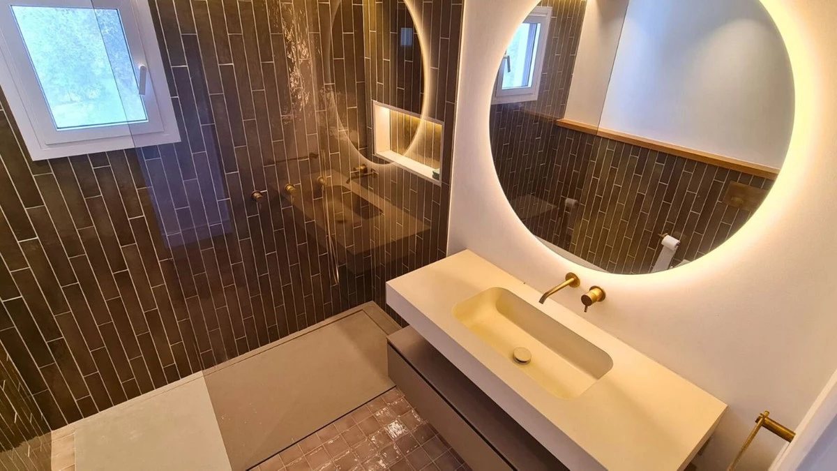 8-e64a9055bba3e77ac8aca3b893cdf826