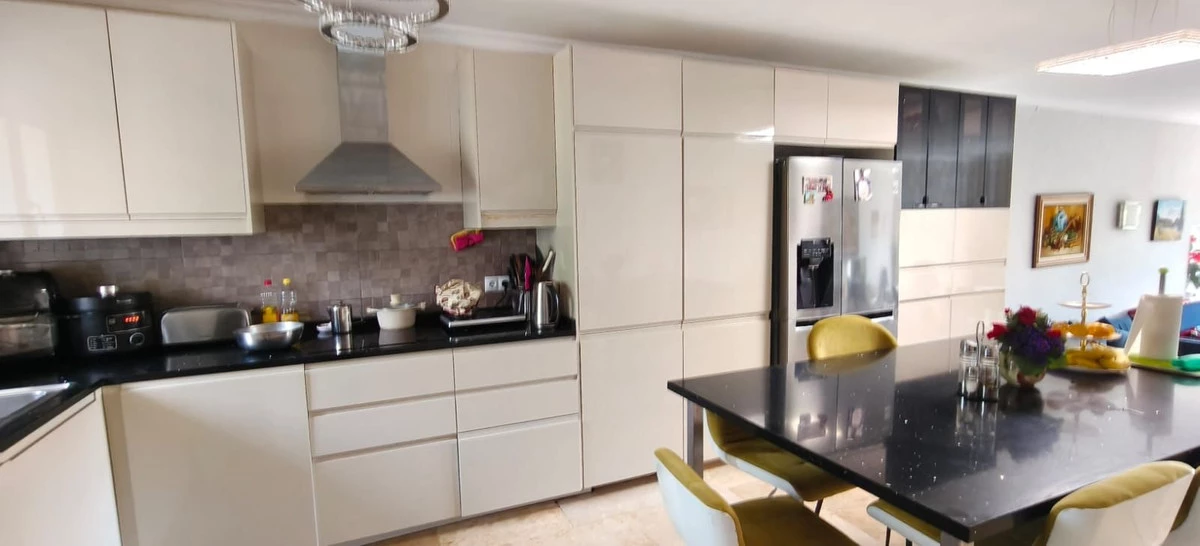 4-c23c0f86247804fa50226aecd8b0b2c8