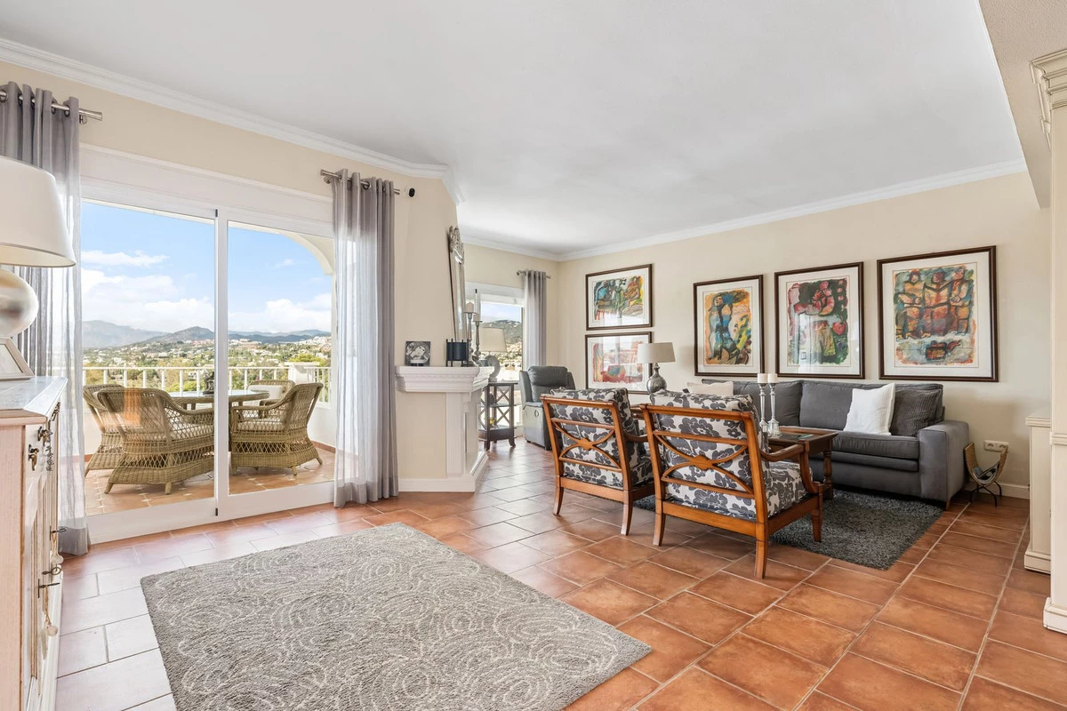 7-aa4cc561180b369757c0bb4af9886cd3