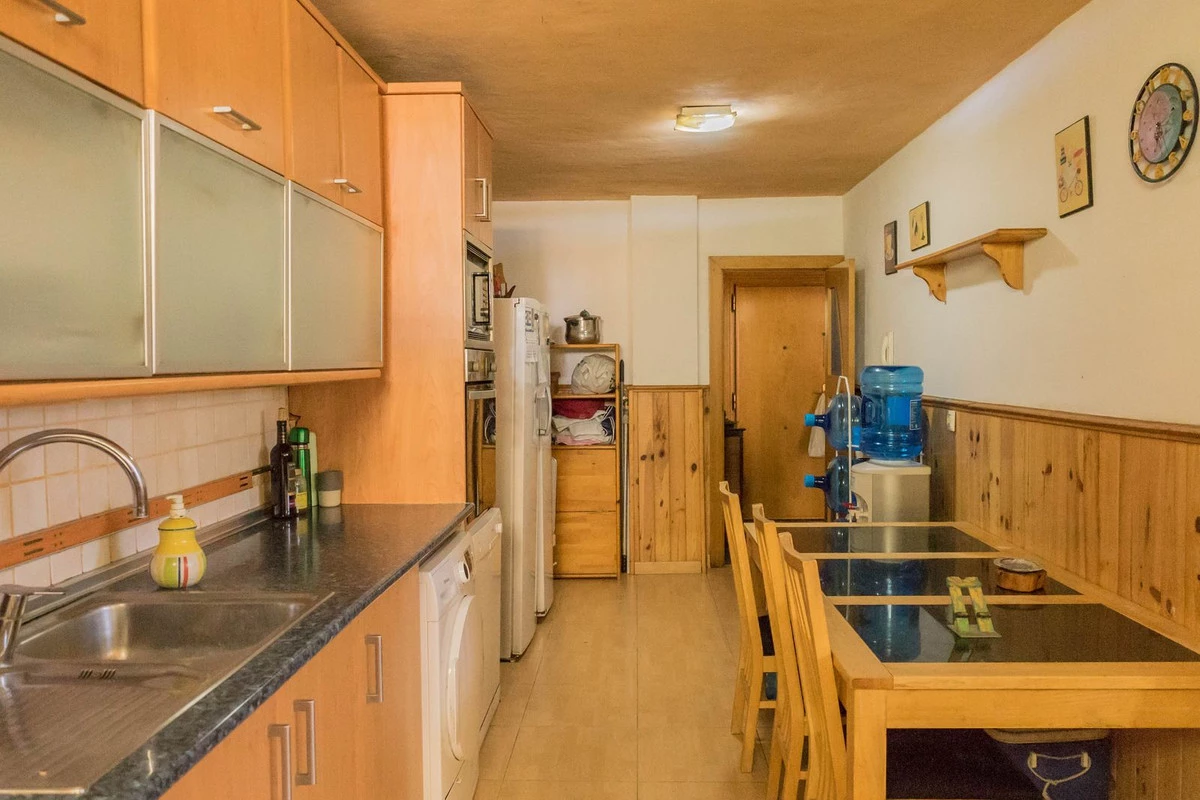 2-5bd7b9d04b45e33852eaf0ec6670150d