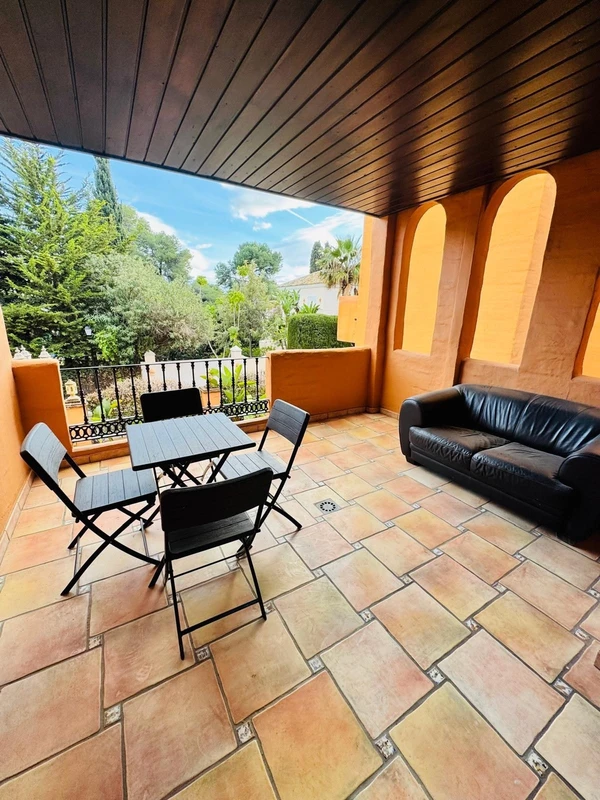 1-7980e48d732b6fc85c14b43b94d2aa54