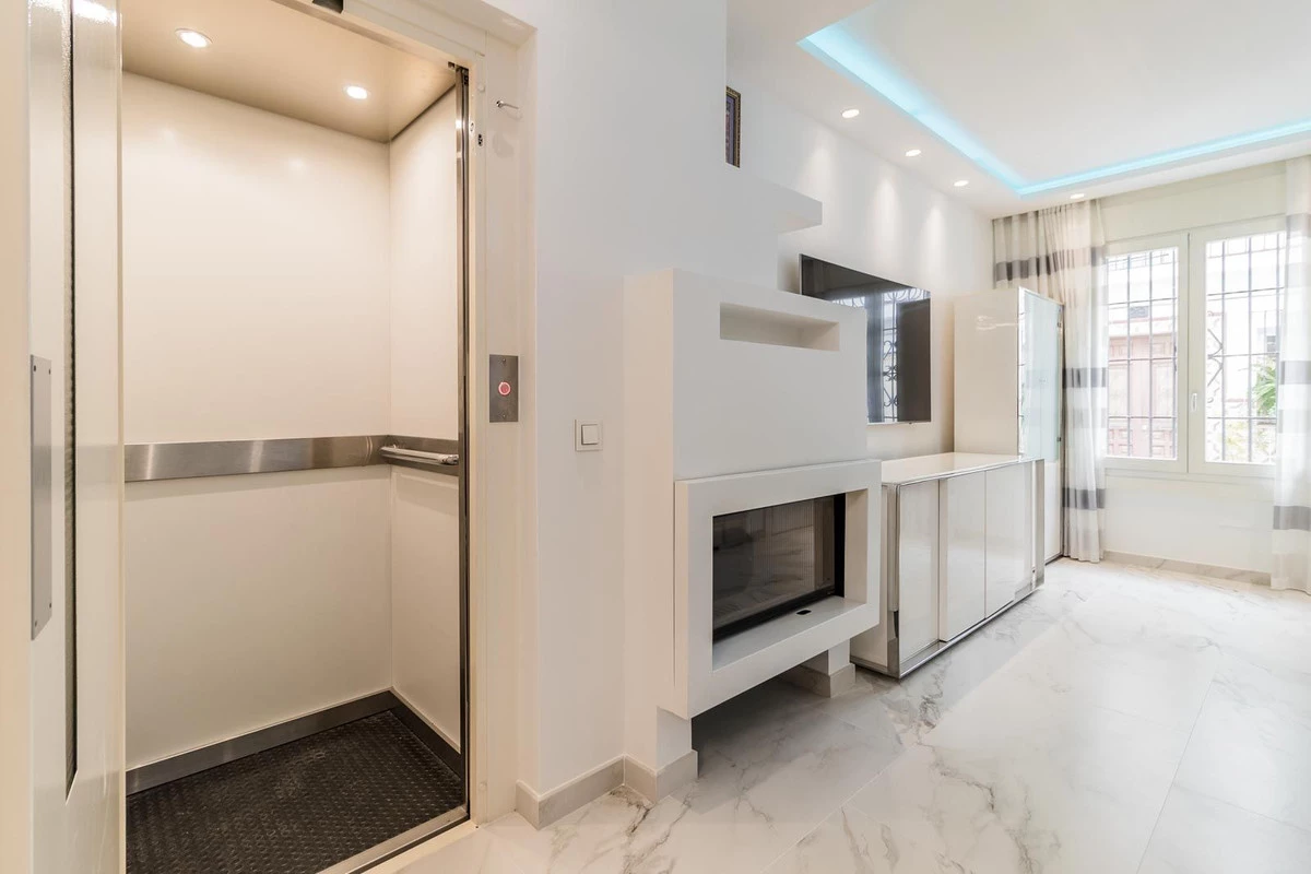 2-5bd7b9d04b45e33852eaf0ec6670150d