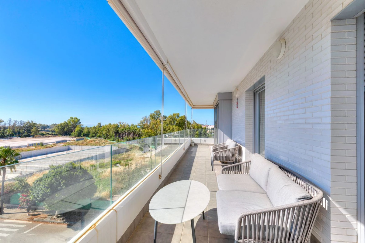 8-e64a9055bba3e77ac8aca3b893cdf826