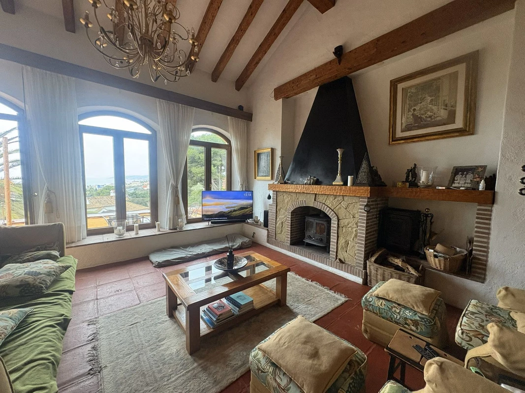 4-c23c0f86247804fa50226aecd8b0b2c8