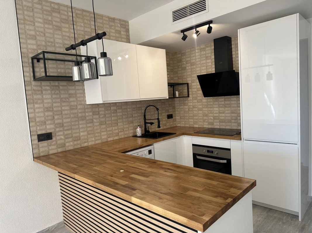 4-c23c0f86247804fa50226aecd8b0b2c8