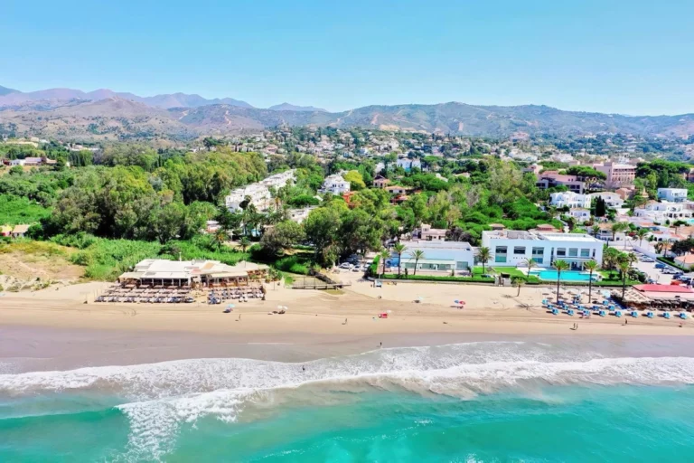 R4801396 | Penthouse Duplex in Elviria – € 550,000 – 2 beds, 2 baths