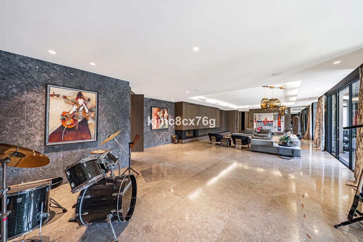 7-aa4cc561180b369757c0bb4af9886cd3