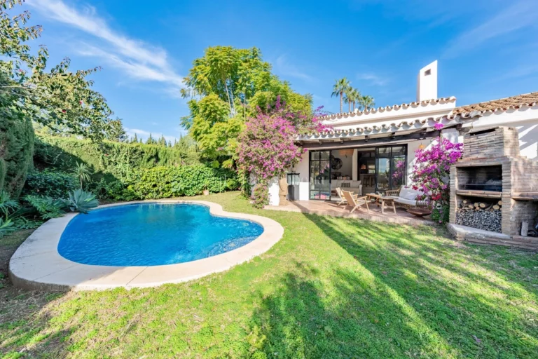 613-00174P | Villa in Estepona – € 1,495,000 – 4 beds, 6 baths
