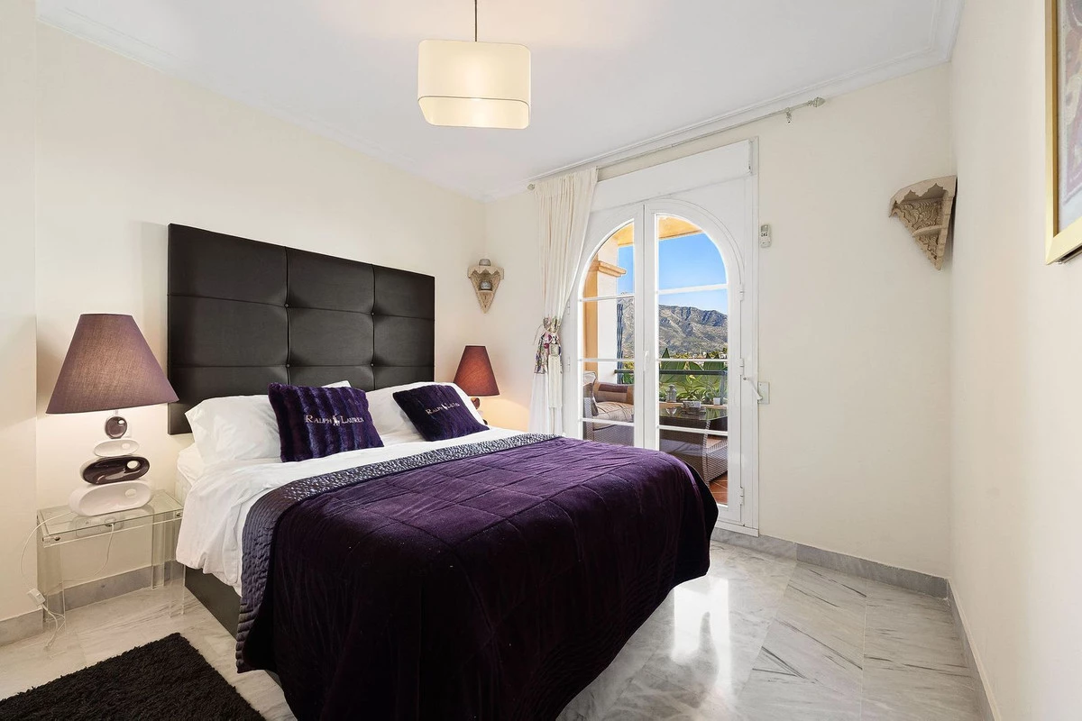 9-467d0cee5b725f3ef65f102a0c2e69c0