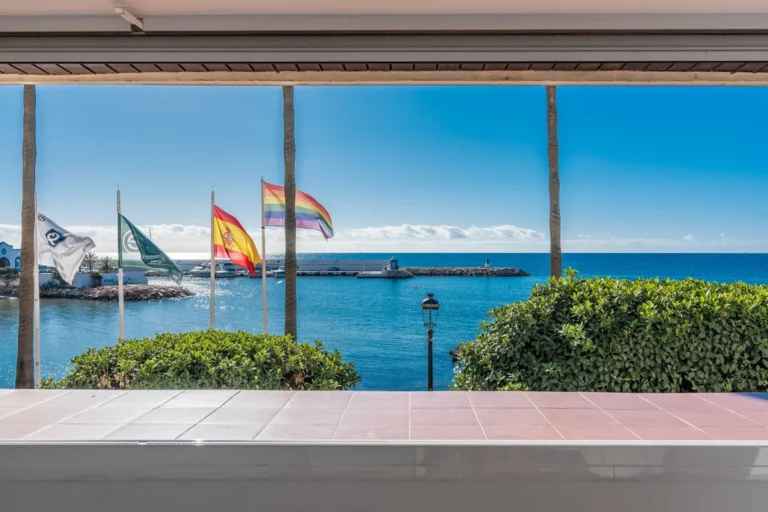 1-7980e48d732b6fc85c14b43b94d2aa54