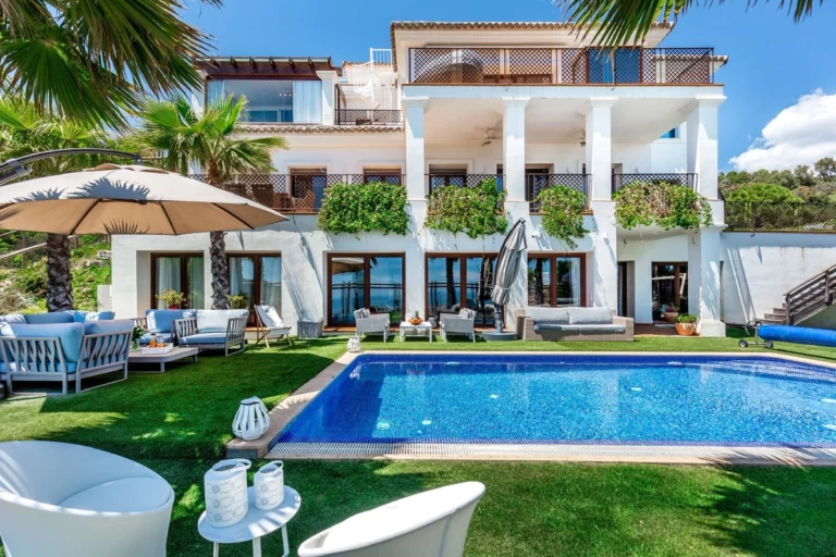 R5225572 | Detached Villa in Benahavís – € 2,950,000 – 5 beds, 5 baths