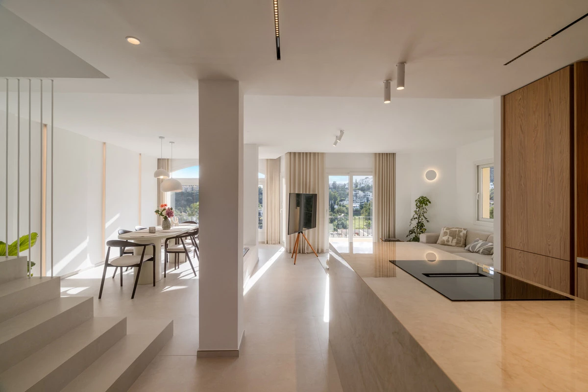 7-aa4cc561180b369757c0bb4af9886cd3