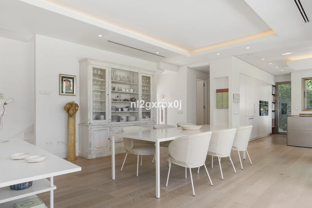 7-aa4cc561180b369757c0bb4af9886cd3