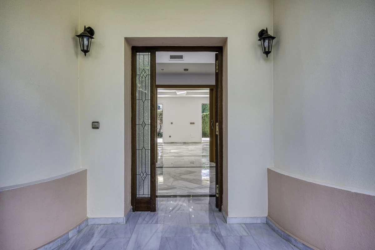 7-aa4cc561180b369757c0bb4af9886cd3