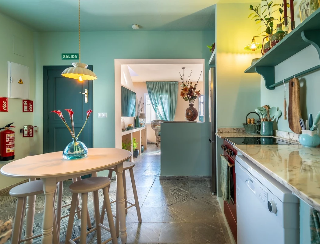 9-467d0cee5b725f3ef65f102a0c2e69c0