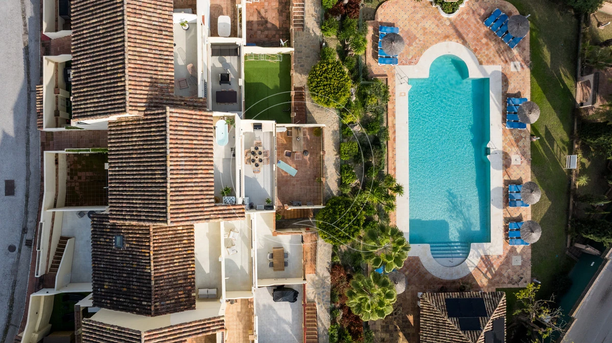 7-aa4cc561180b369757c0bb4af9886cd3